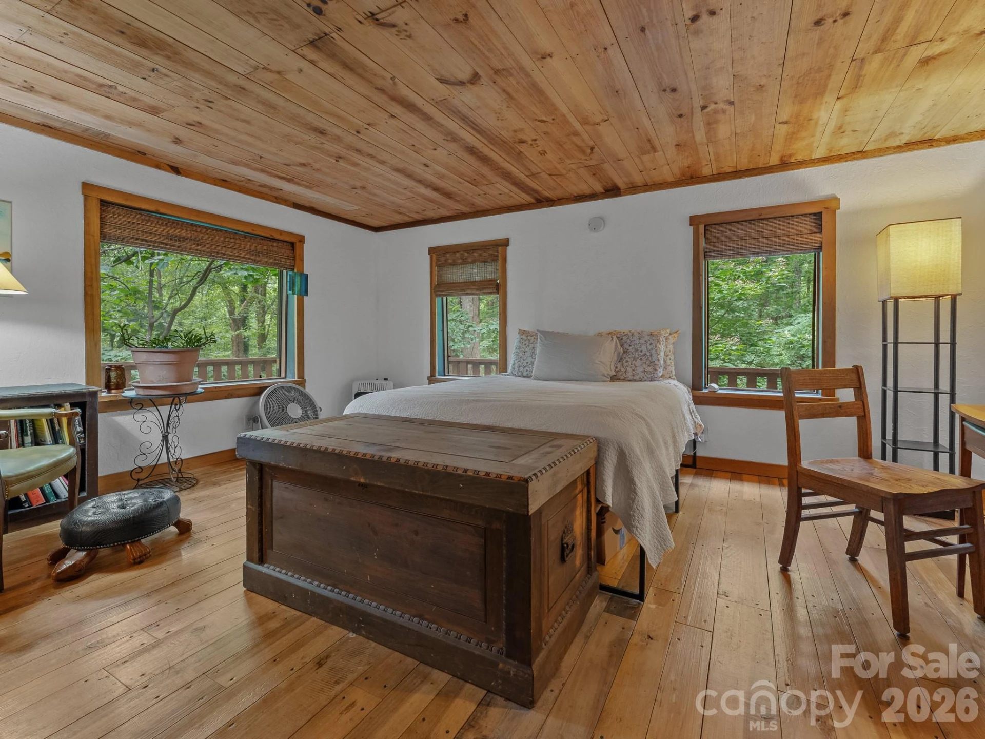 1051 Frost Road - Photo 18