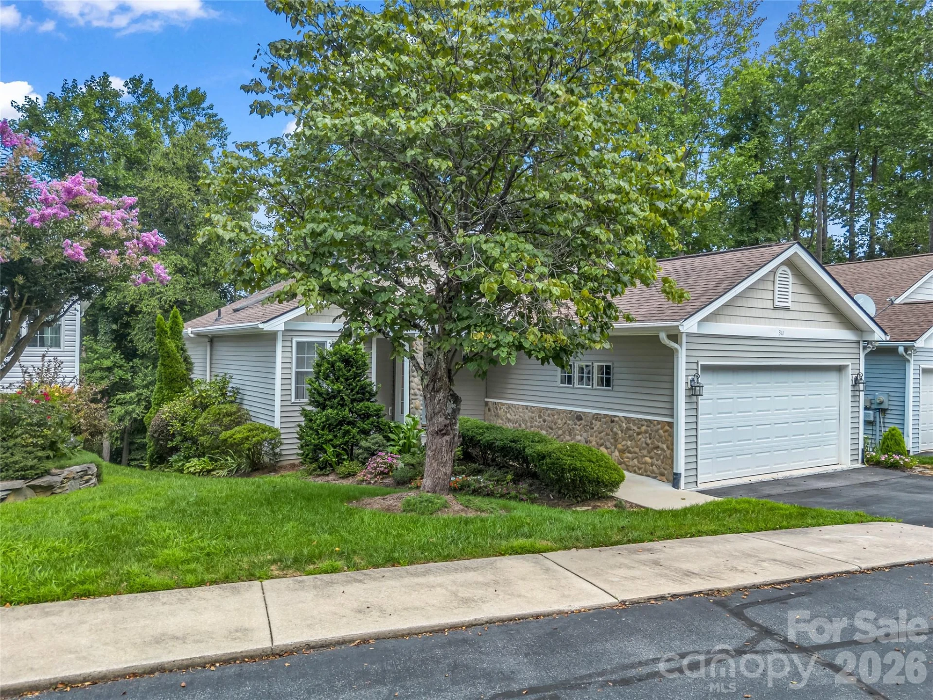 311 Ewarts Hill Road - Photo 2