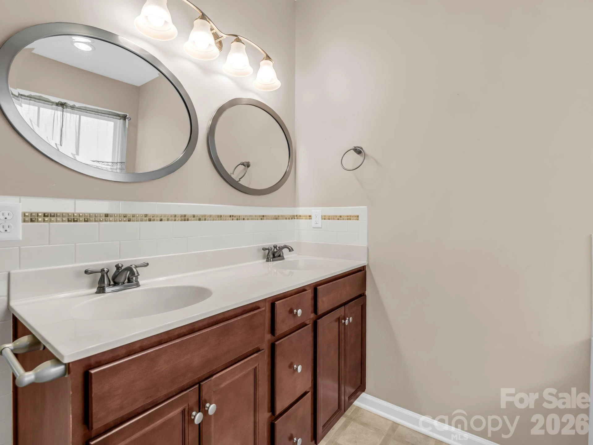 93 Foxtail Court - Photo 18