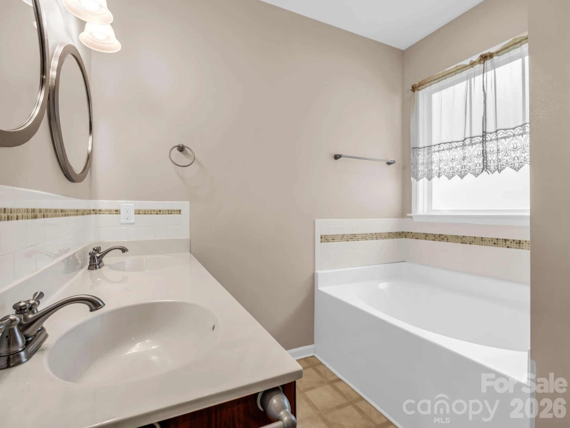 93 Foxtail Court - Photo 20