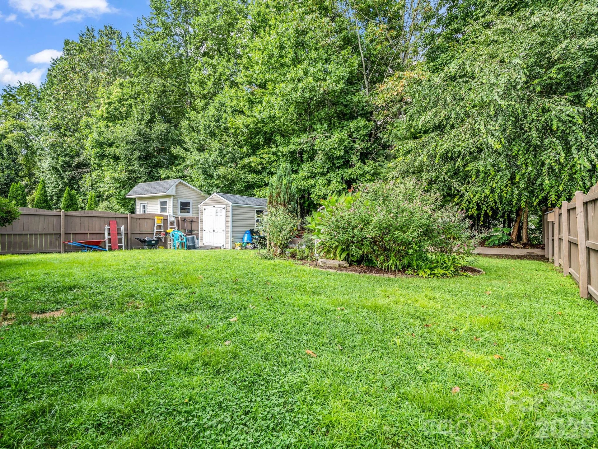 93 Foxtail Court - Photo 32