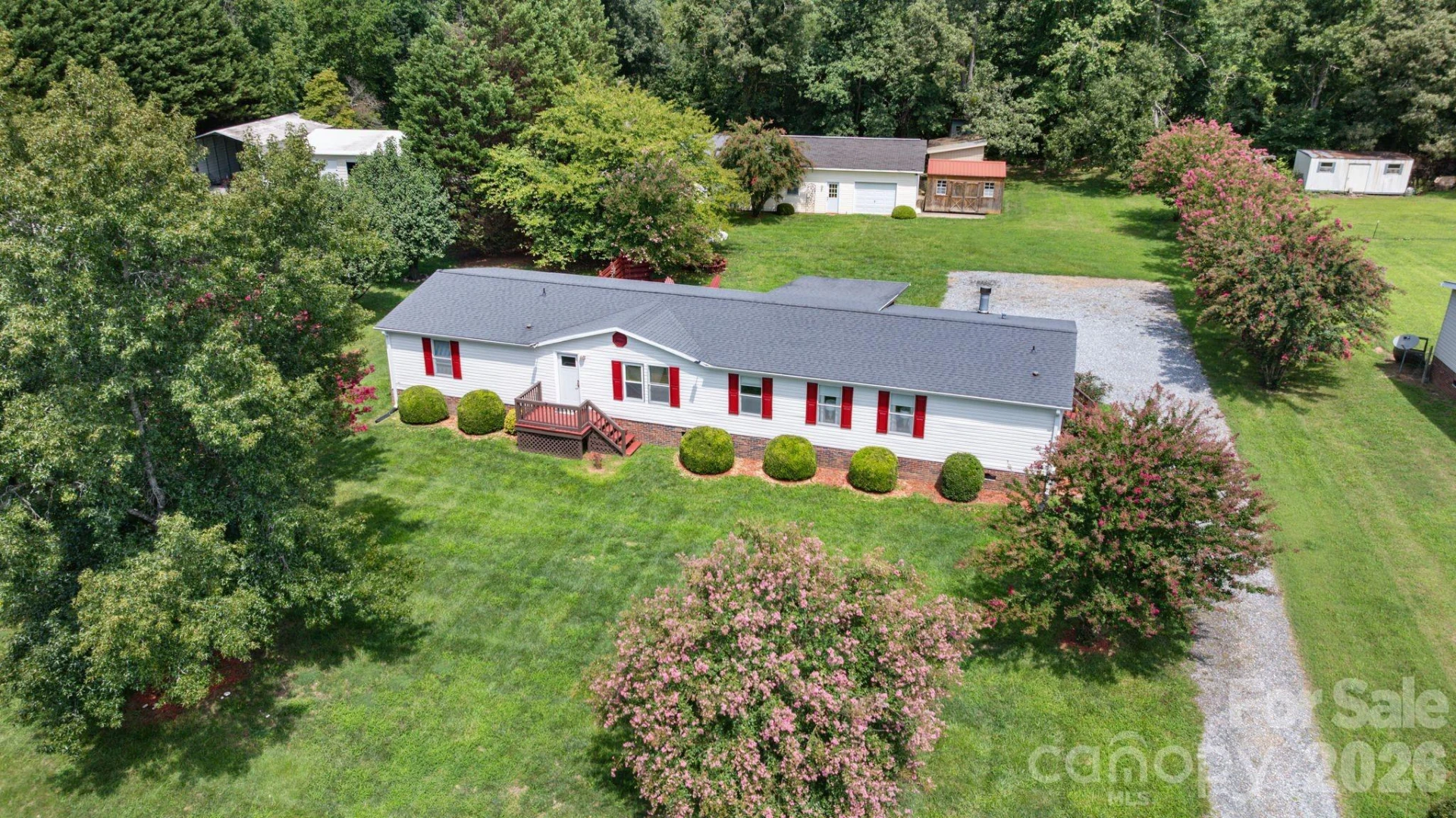 172 Baxter Way - Photo 2
