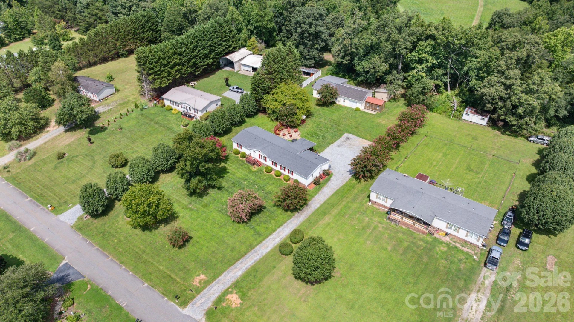 172 Baxter Way - Photo 3