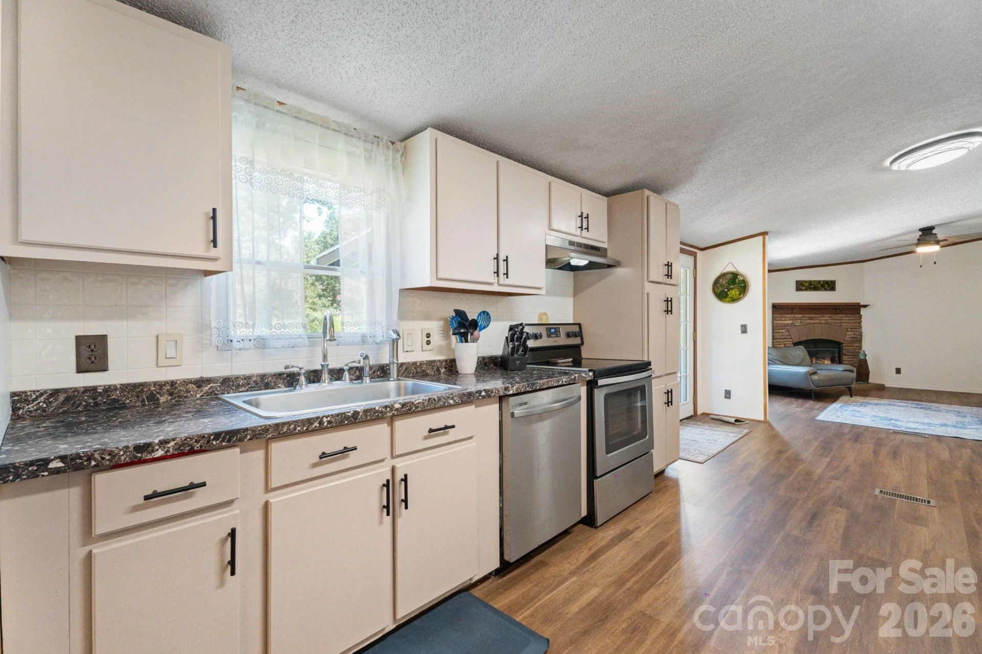 172 Baxter Way - Photo 20