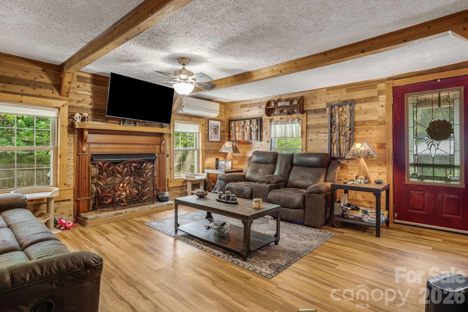 242 Whitney Boulevard - Photo 2