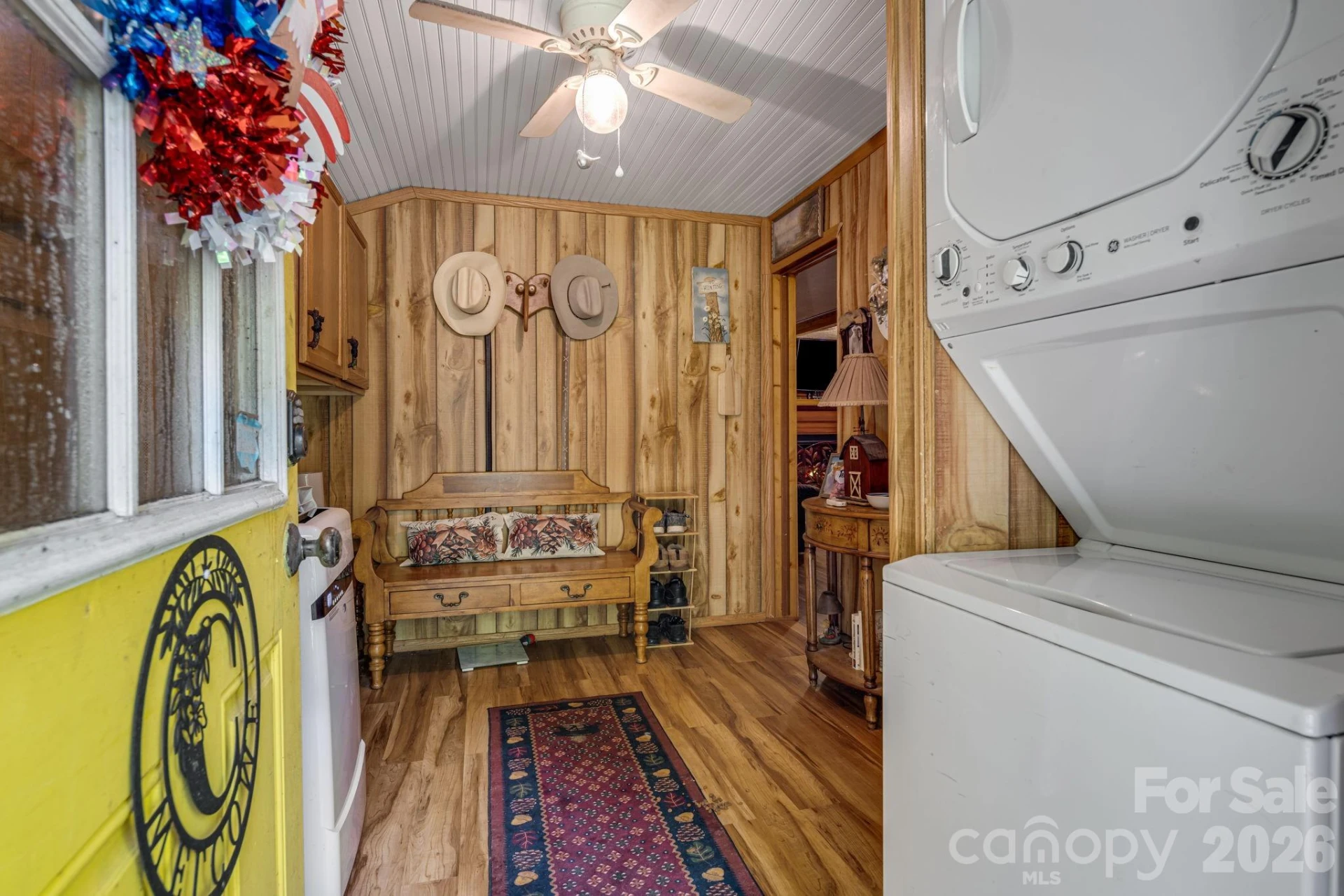 242 Whitney Boulevard - Photo 10