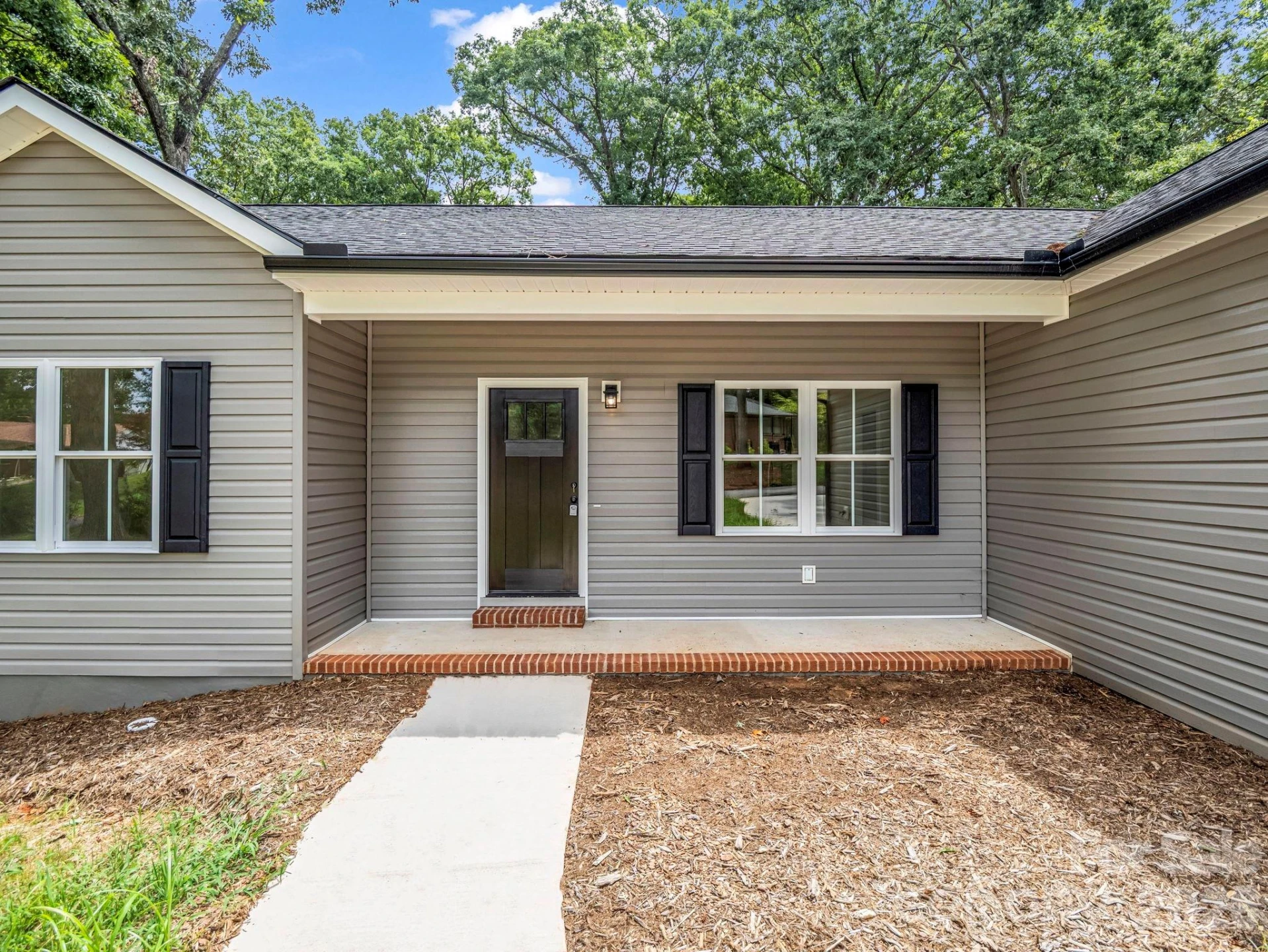 190 Forest Hill Drive - Photo 4