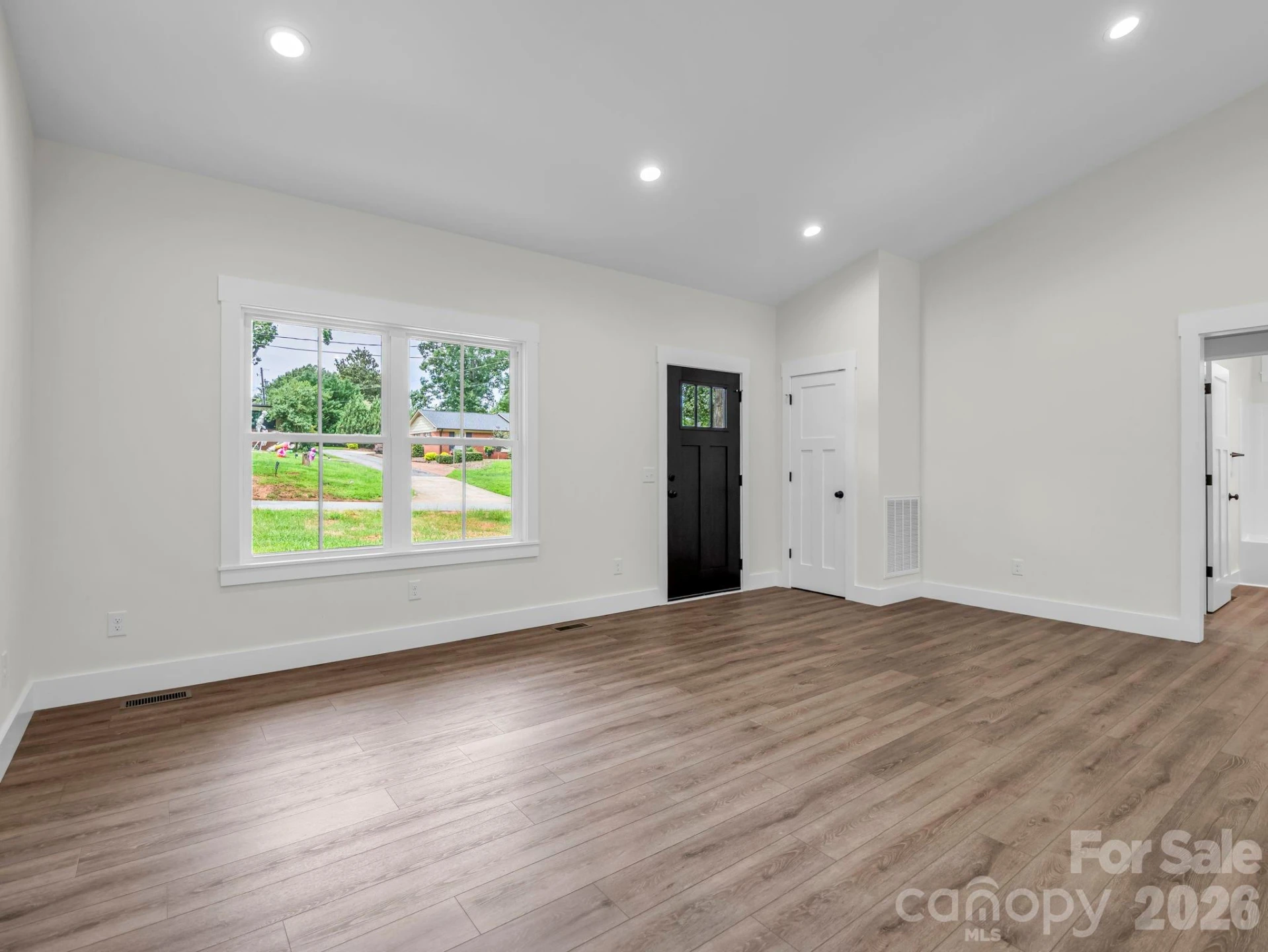 190 Forest Hill Drive - Photo 19