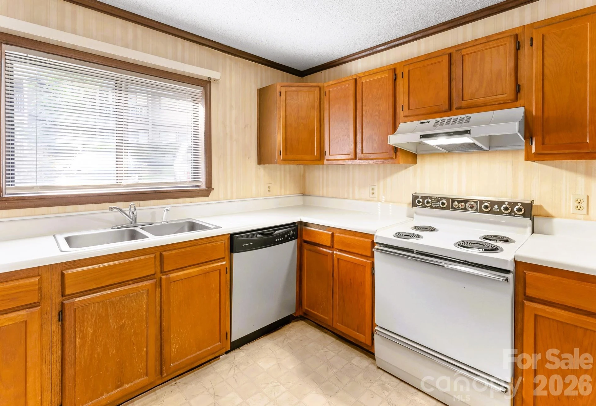 33 Lake Drive #G-1 - Photo 6
