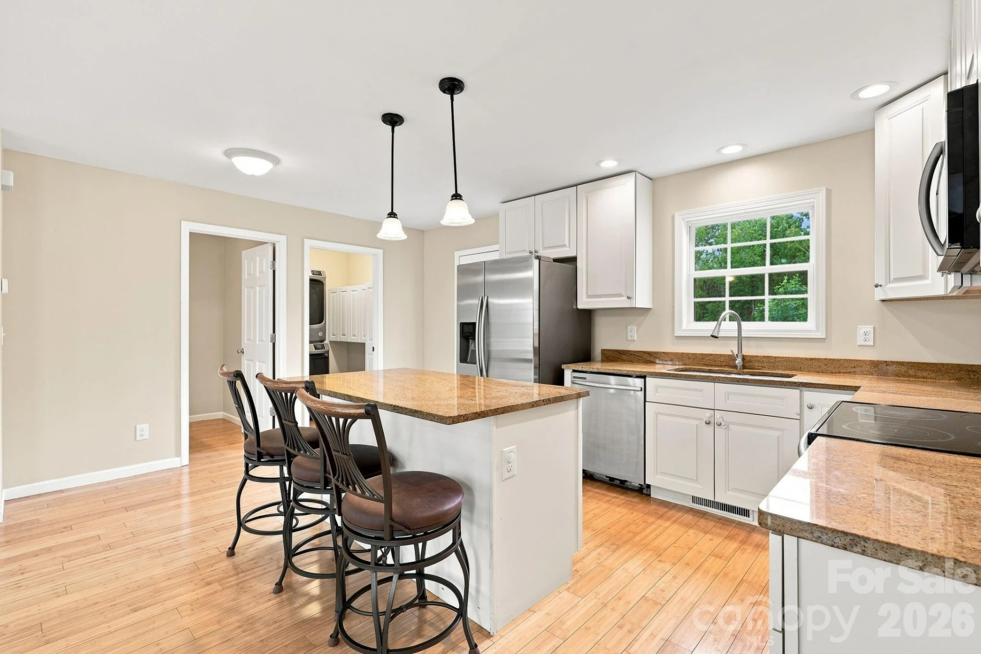 32 Jeff Drive - Photo 4