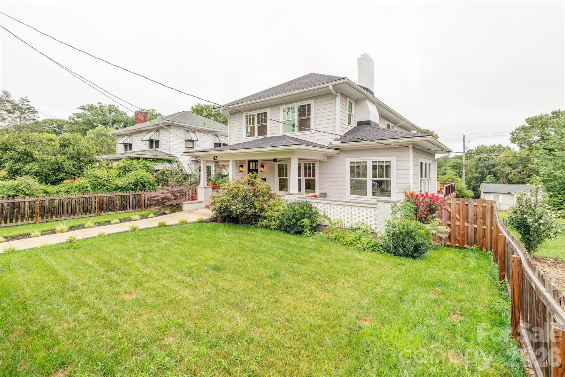 43 Walton Street - Photo 2
