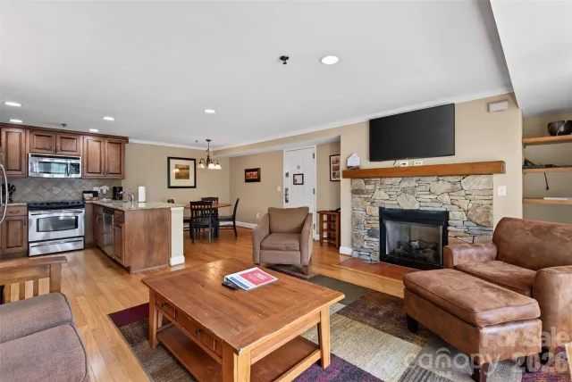 413 Bowling Park Road