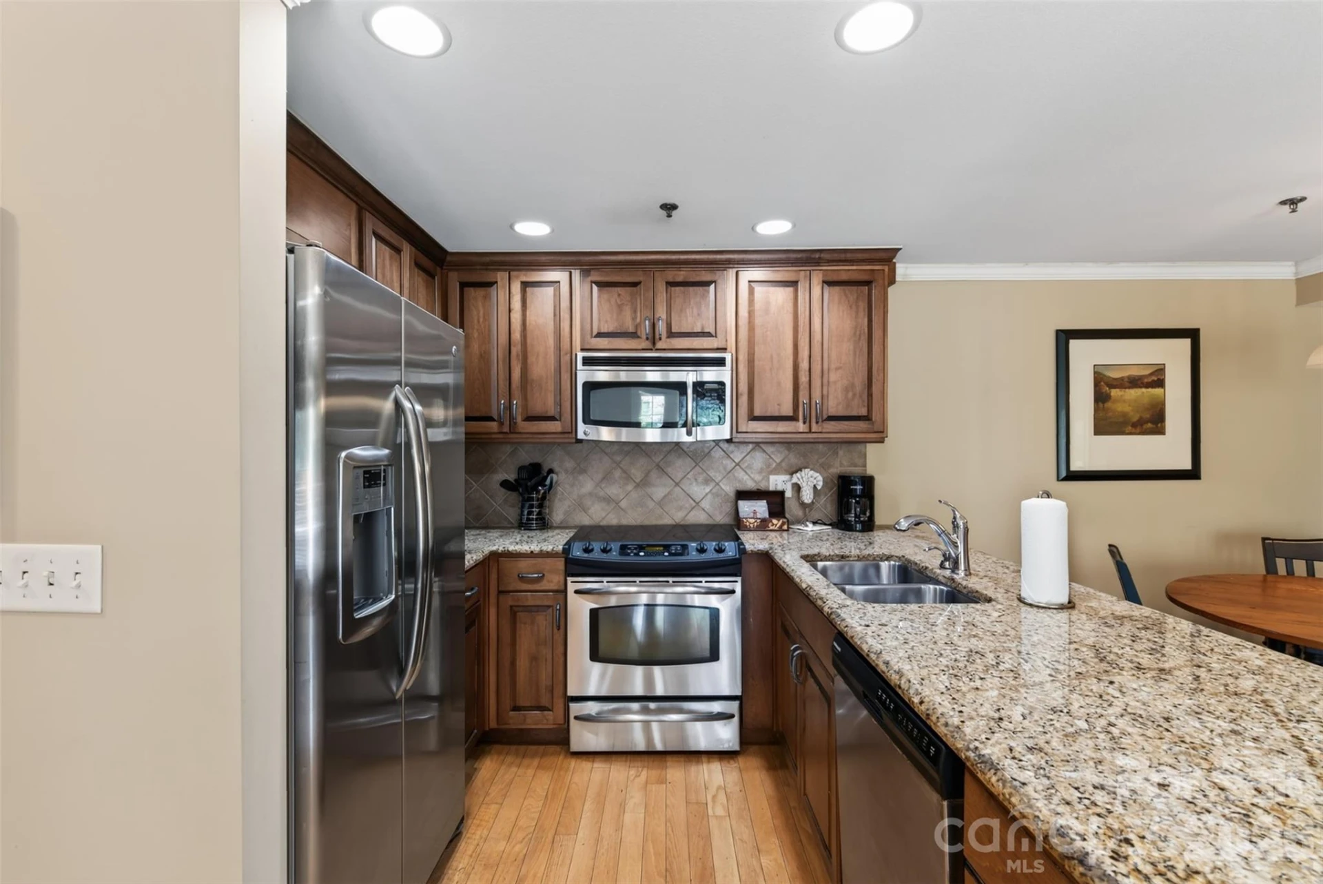 413 Bowling Park Road - Photo 4