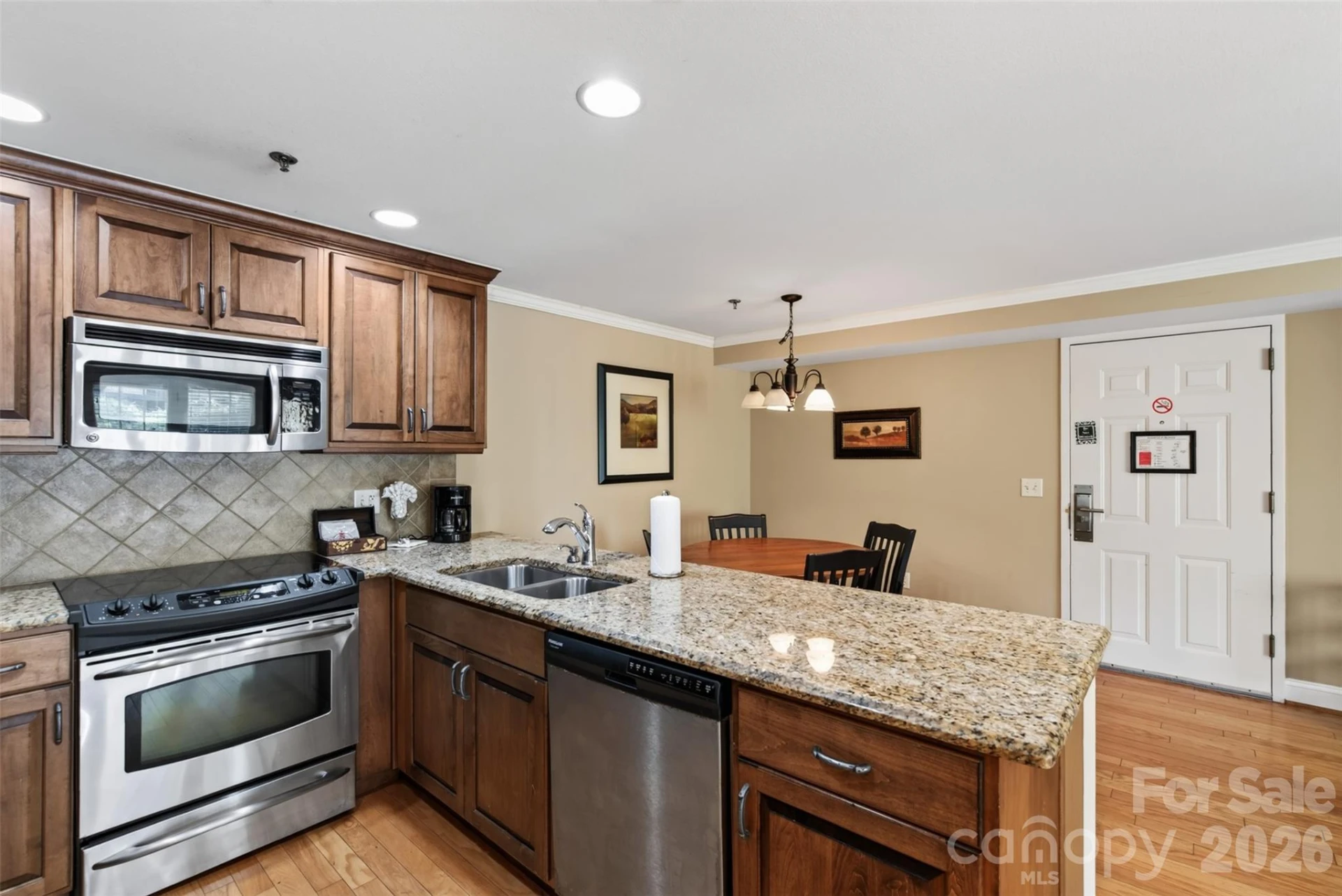 413 Bowling Park Road - Photo 5