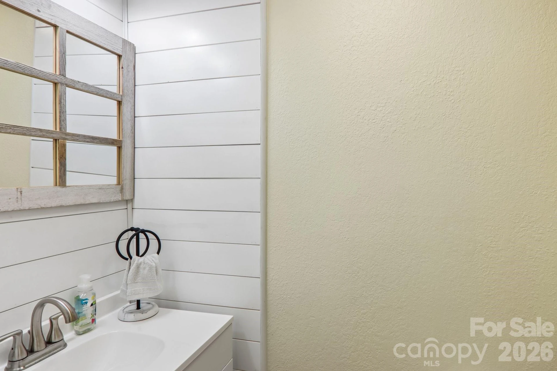 70 Ninevah Road - Photo 14