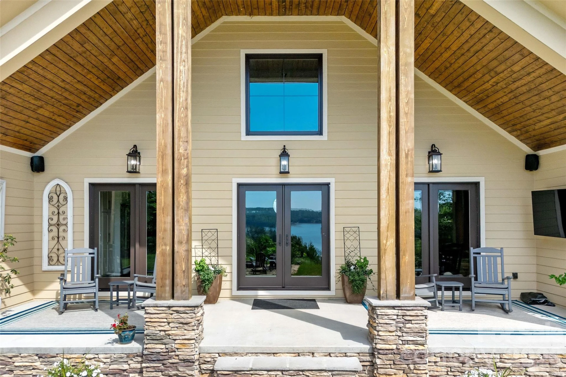 6521 Lake James Road - Photo 4