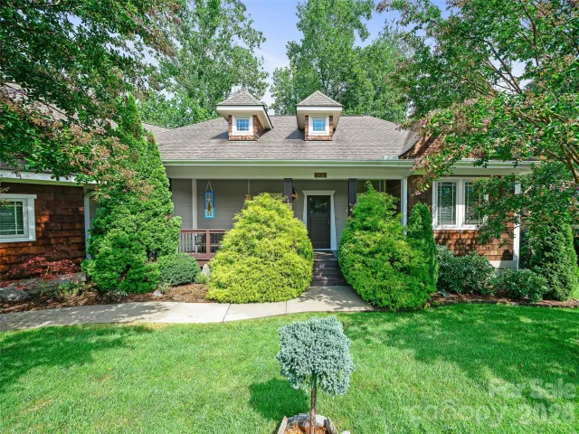 6 Oak Springs Drive, Arden, NC, 28704