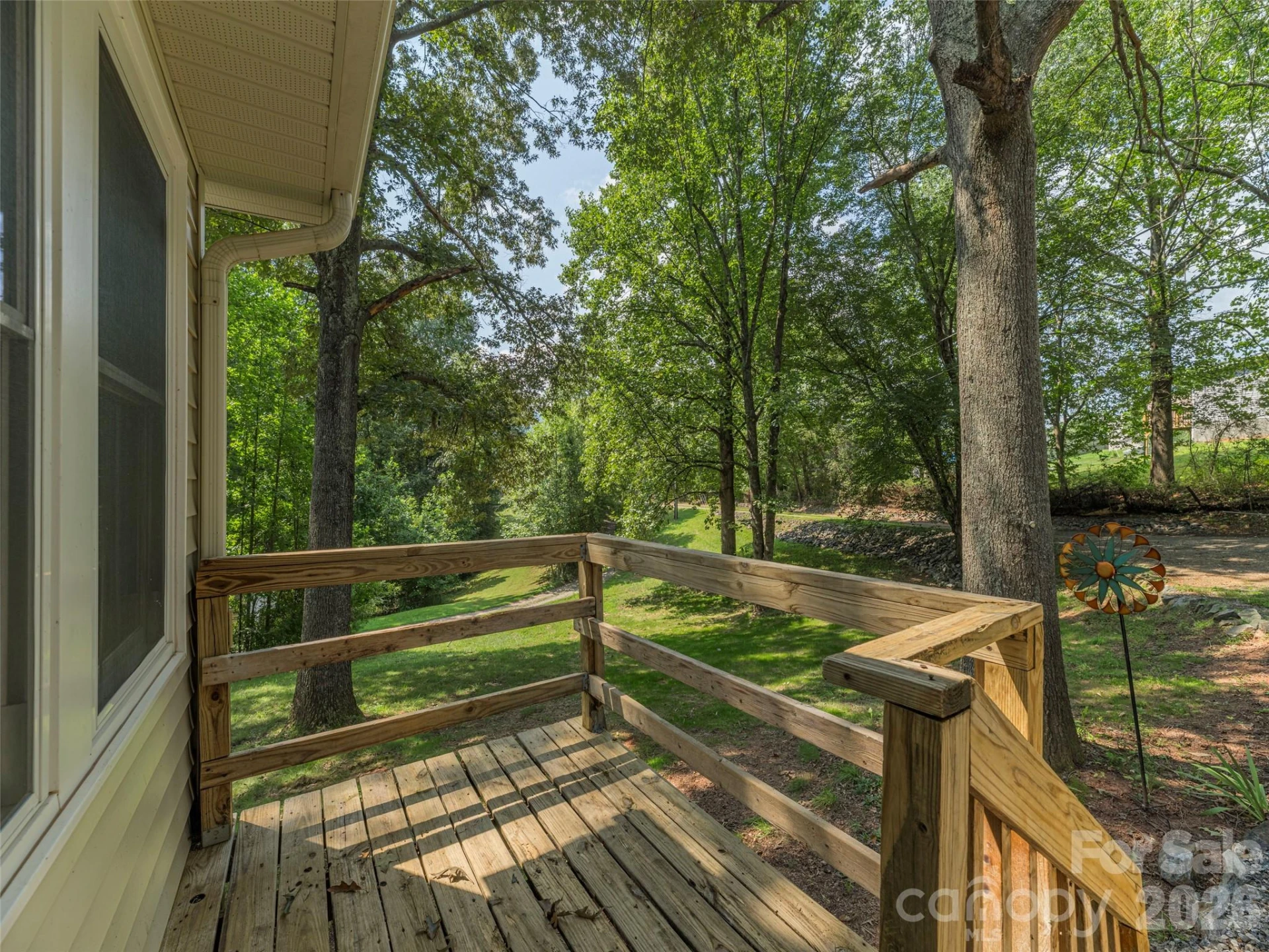 45 James Drive - Photo 3