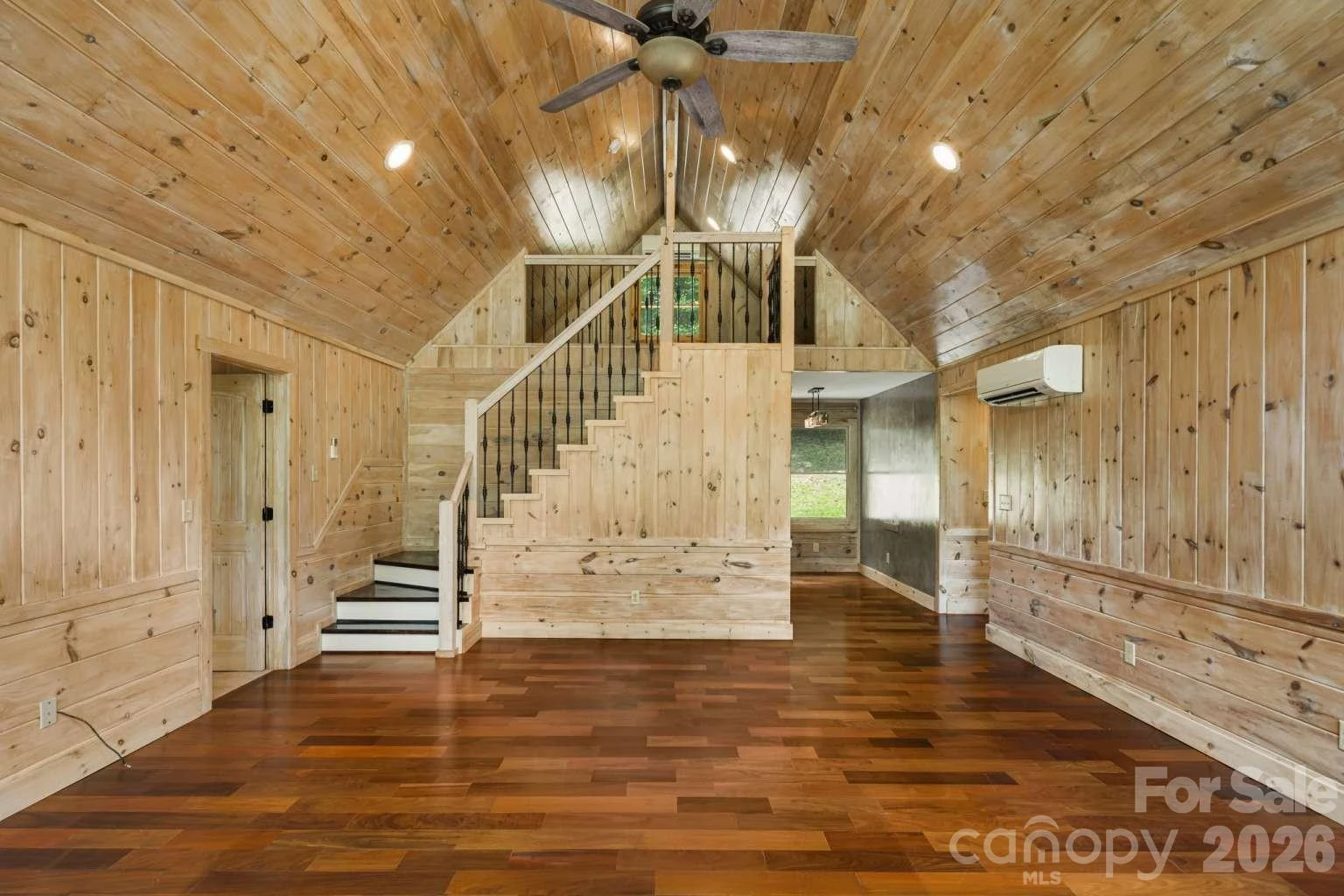 382 Paint Fork Road - Photo 16