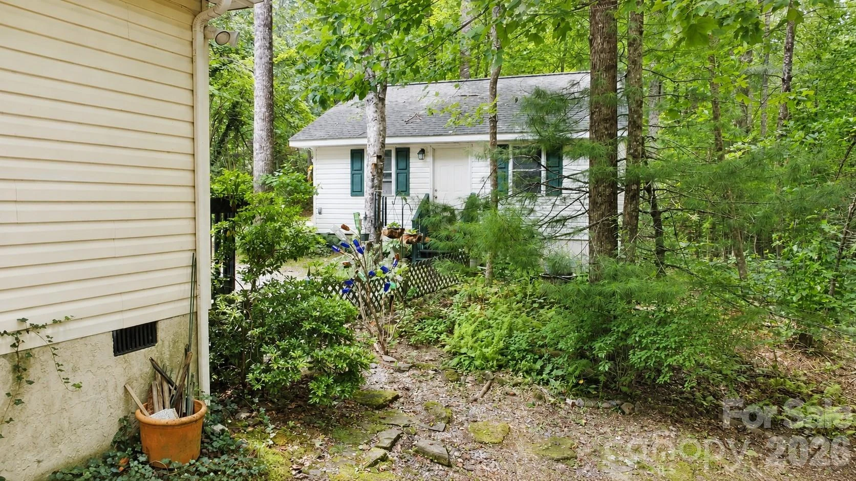 253 Royalwood Drive - Photo 31