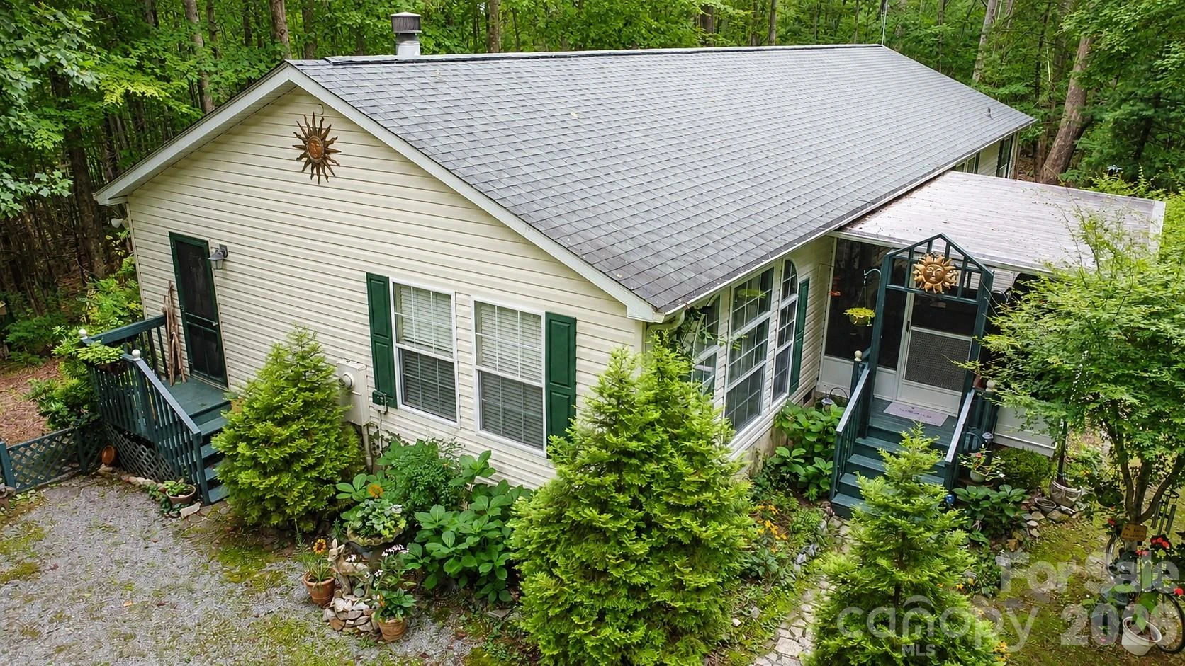 253 Royalwood Drive - Photo 45