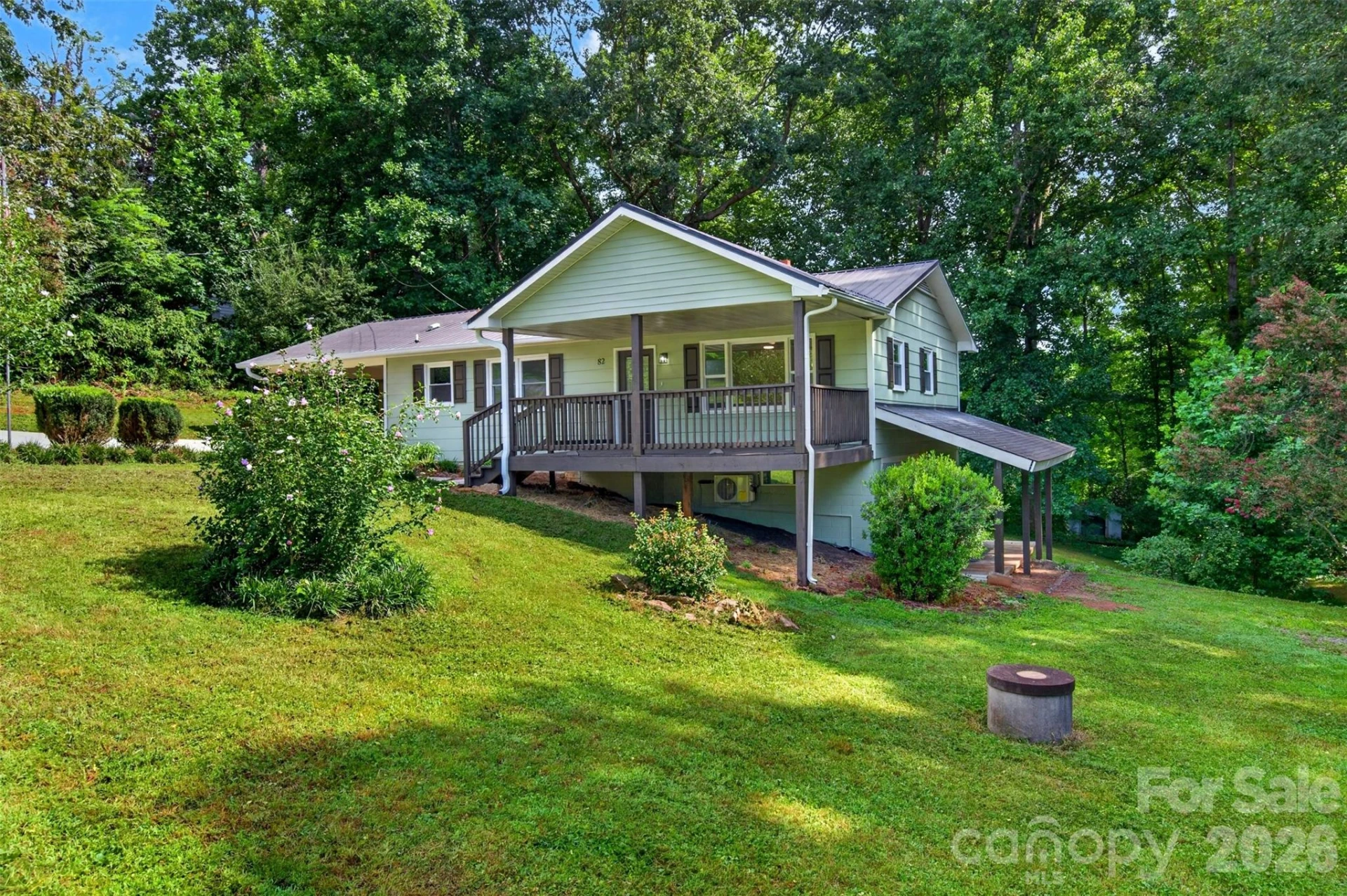82 Olympic Drive - Photo 2