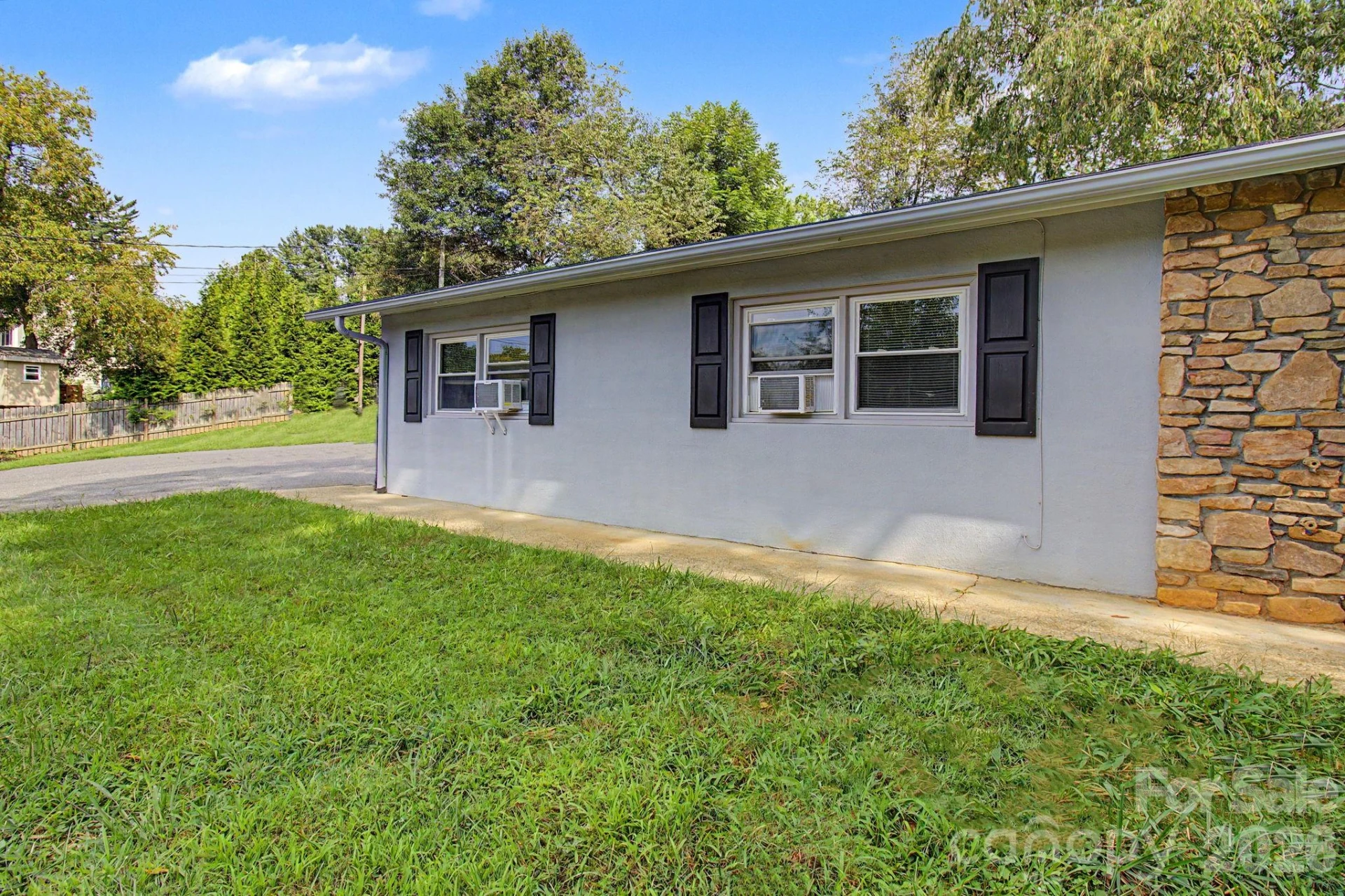 575 Sand Hill Road - Photo 5