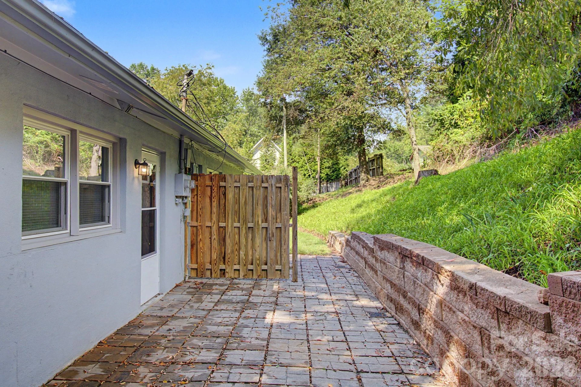 575 Sand Hill Road - Photo 22