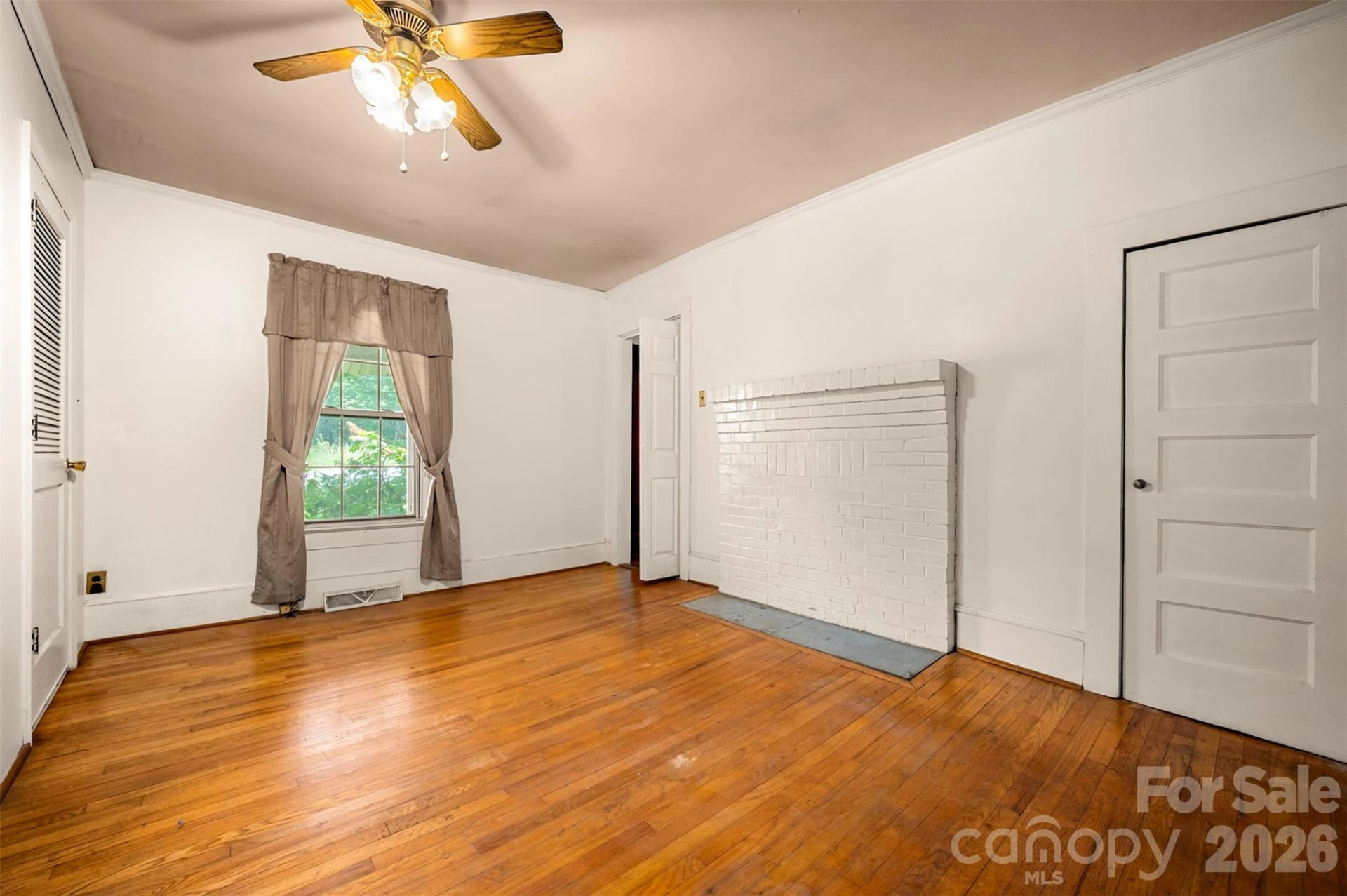 2300 Whitesides Road - Photo 17