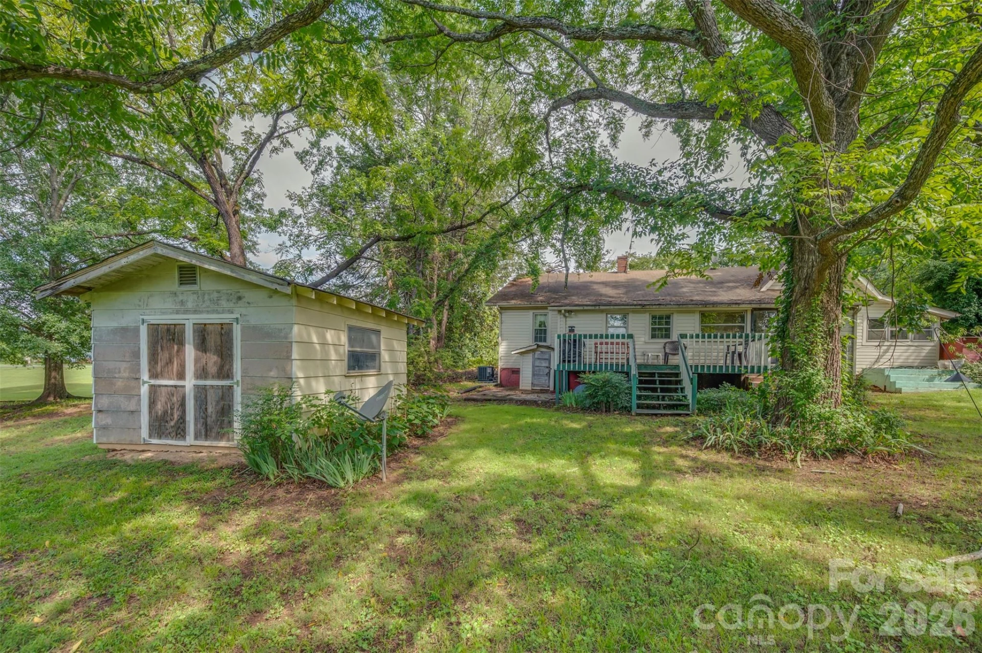 2300 Whitesides Road - Photo 32