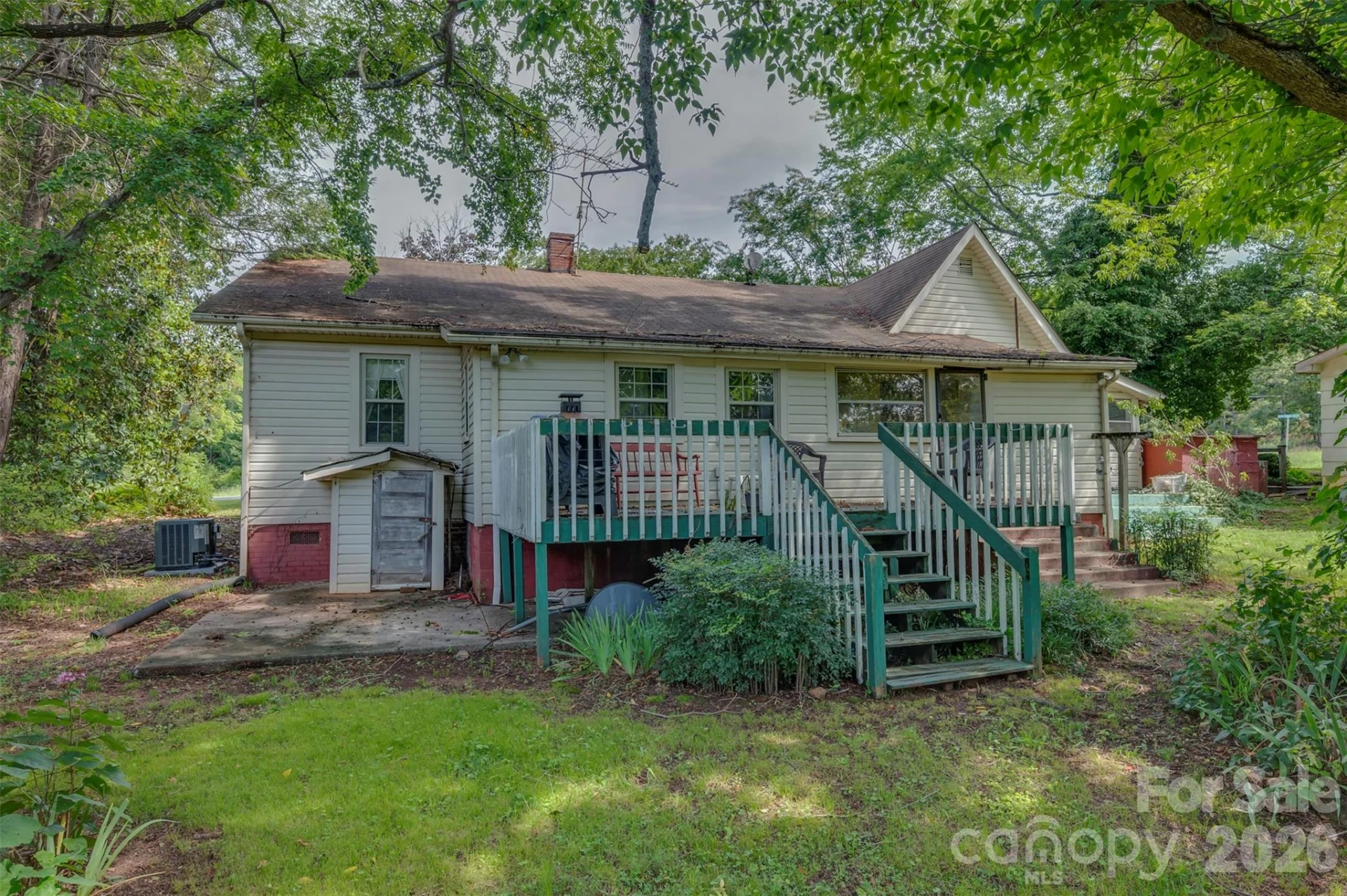 2300 Whitesides Road - Photo 33