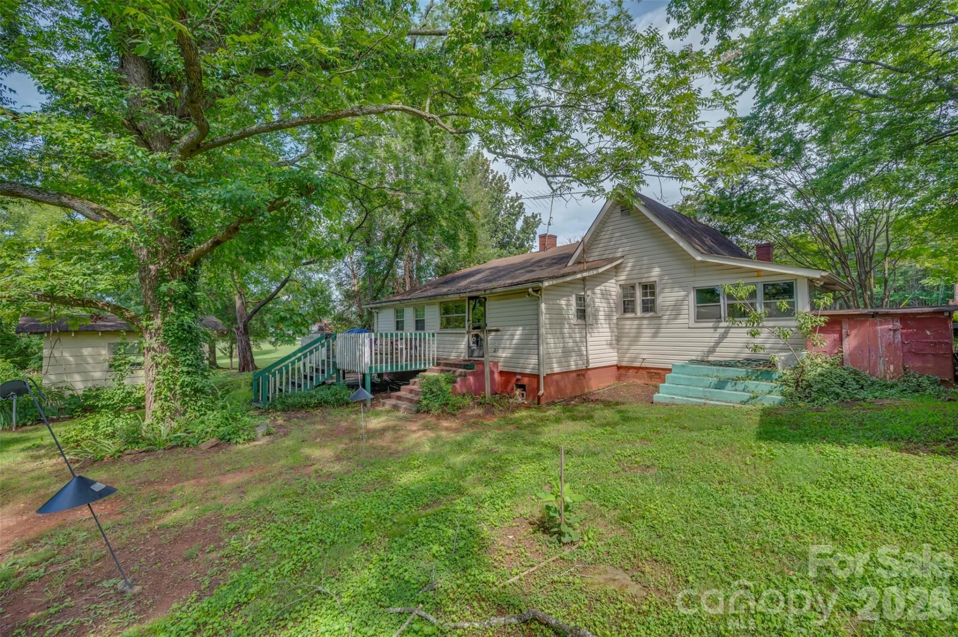 2300 Whitesides Road - Photo 34