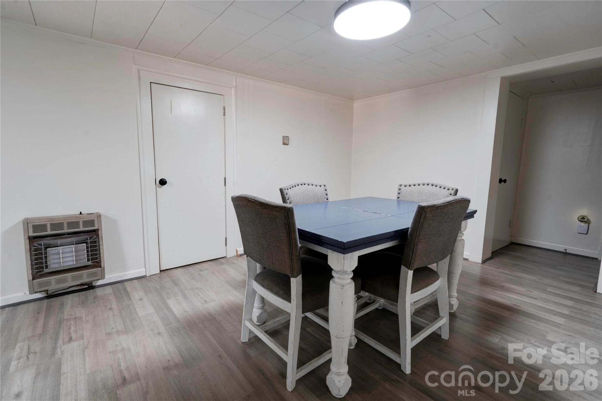 218 Oxford Street - Photo 10