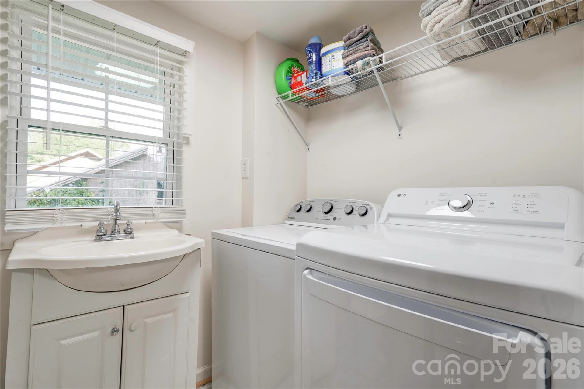 218 Oxford Street - Photo 27