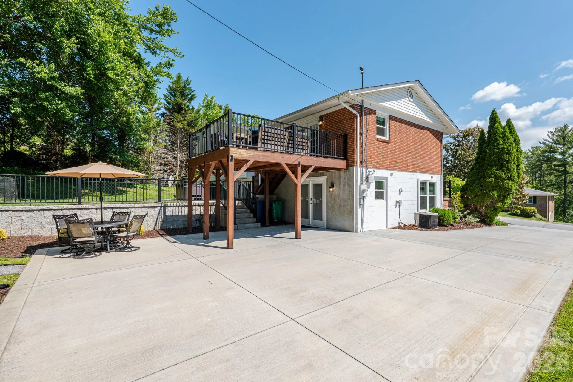 11 Summit Drive - Photo 12