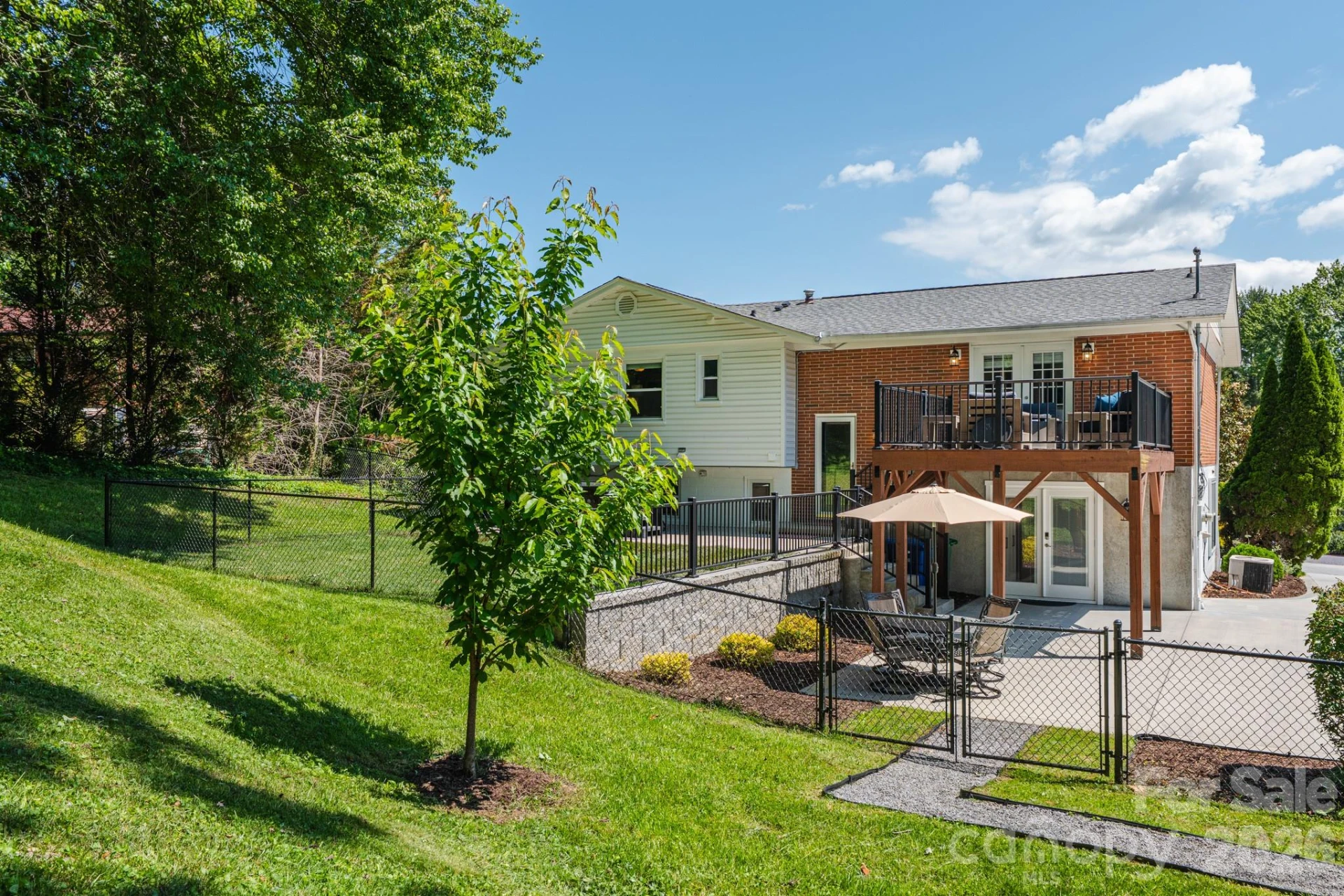 11 Summit Drive - Photo 13