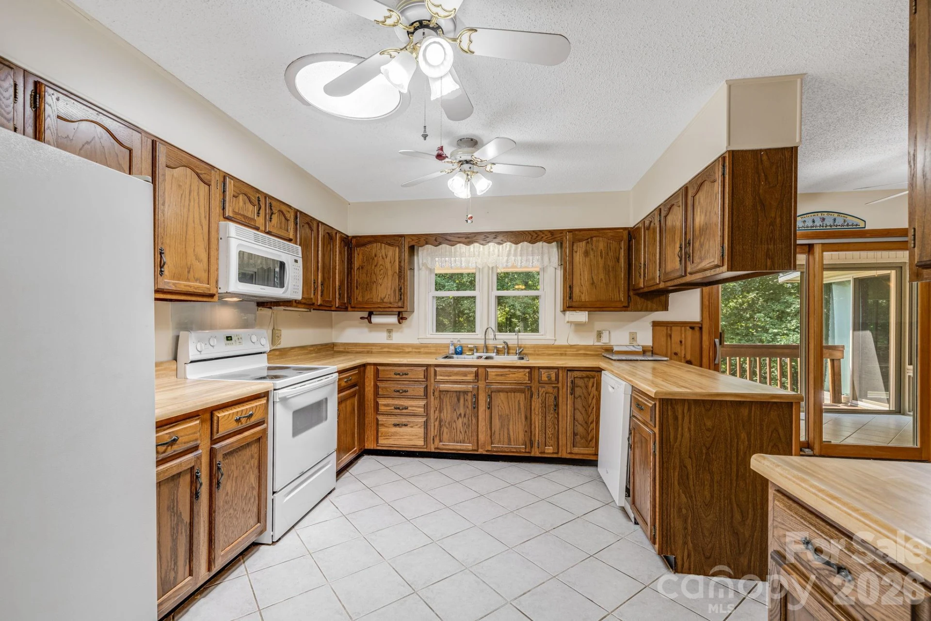 11 E Ridgeway Drive - Photo 9