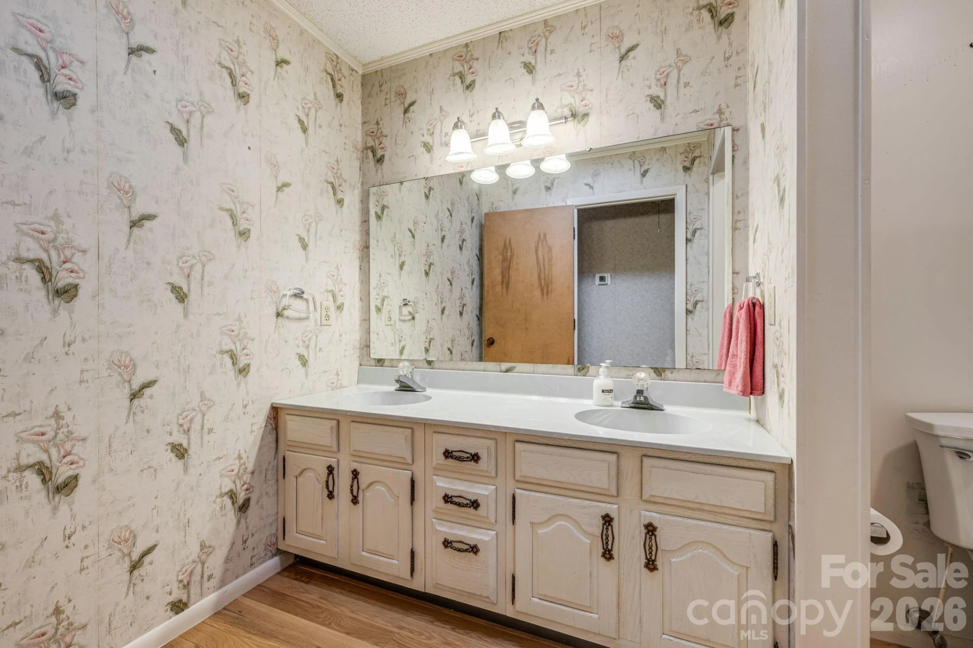 11 E Ridgeway Drive - Photo 22
