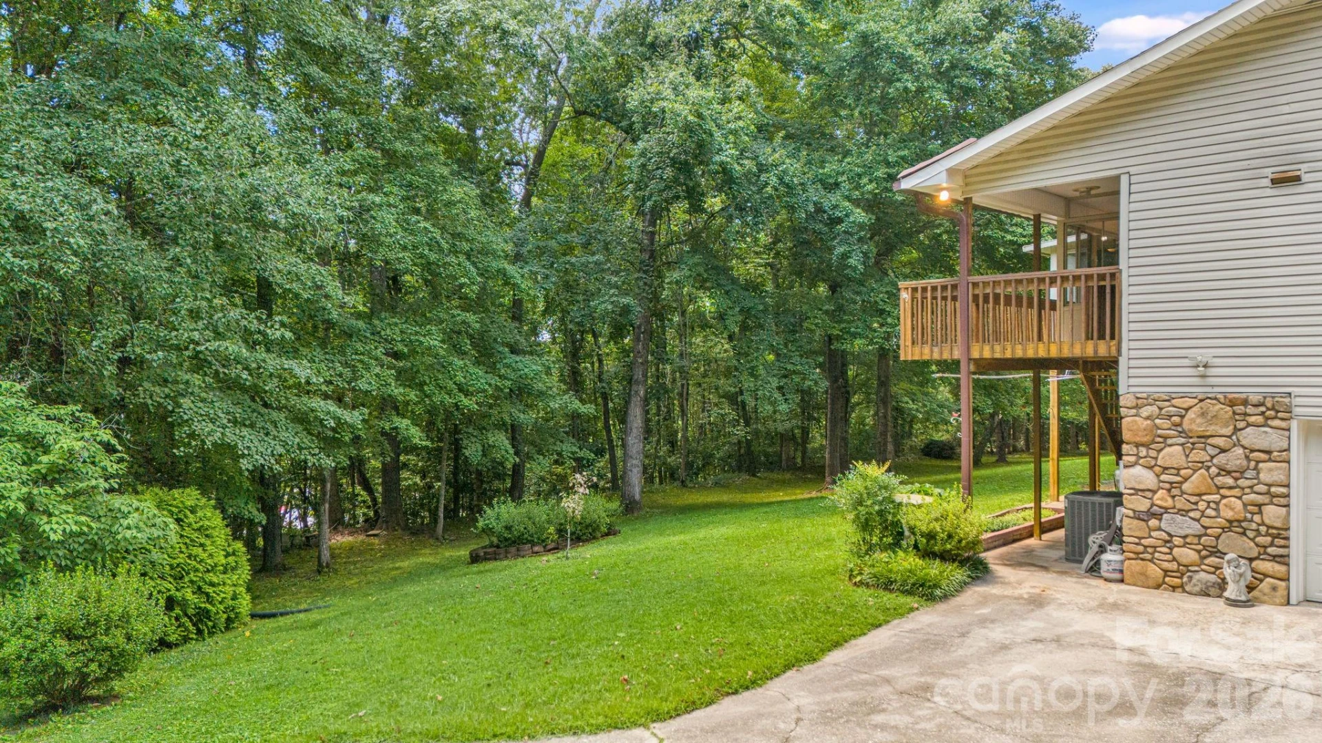 11 E Ridgeway Drive - Photo 45