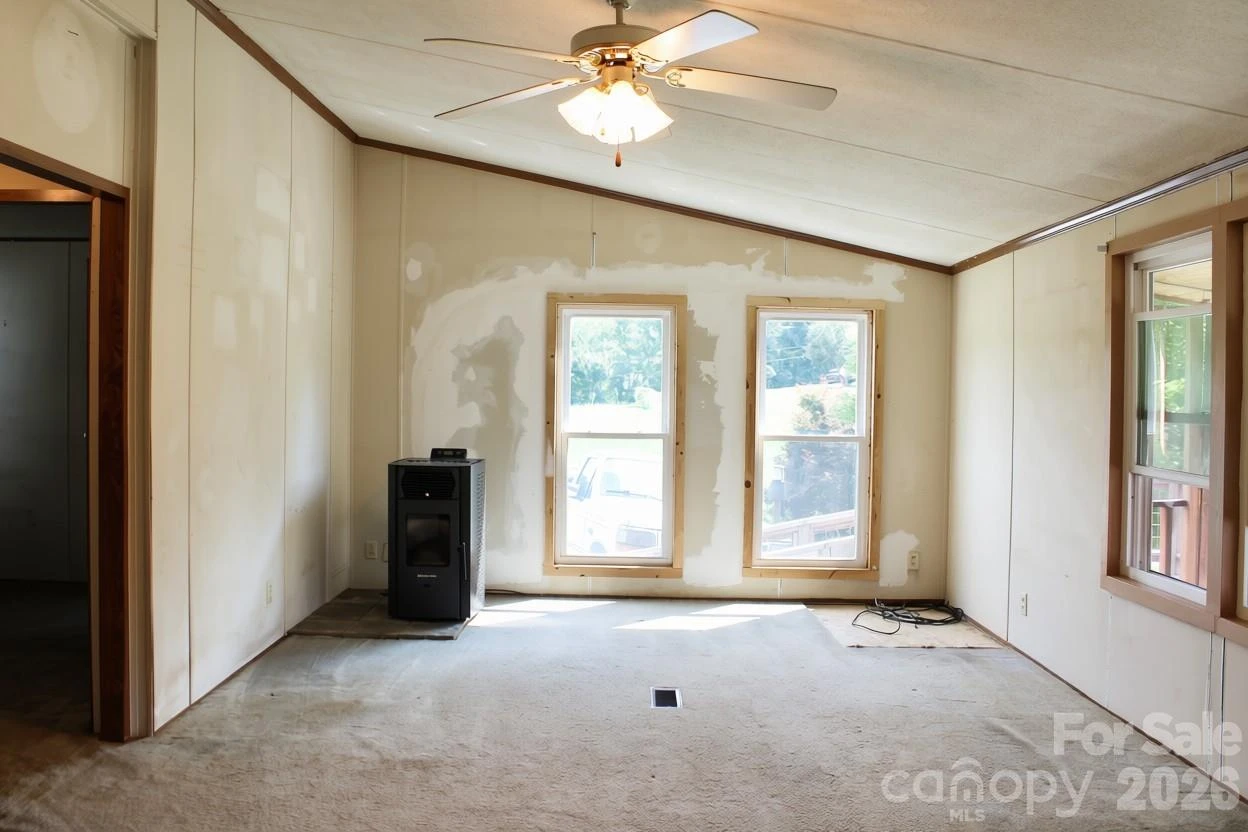 24 Karis Lane - Photo 8