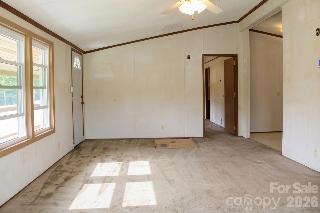 24 Karis Lane - Photo 6