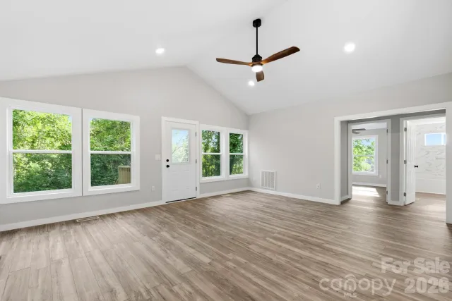 240 E Court Street, Rutherfordton, NC, 28139