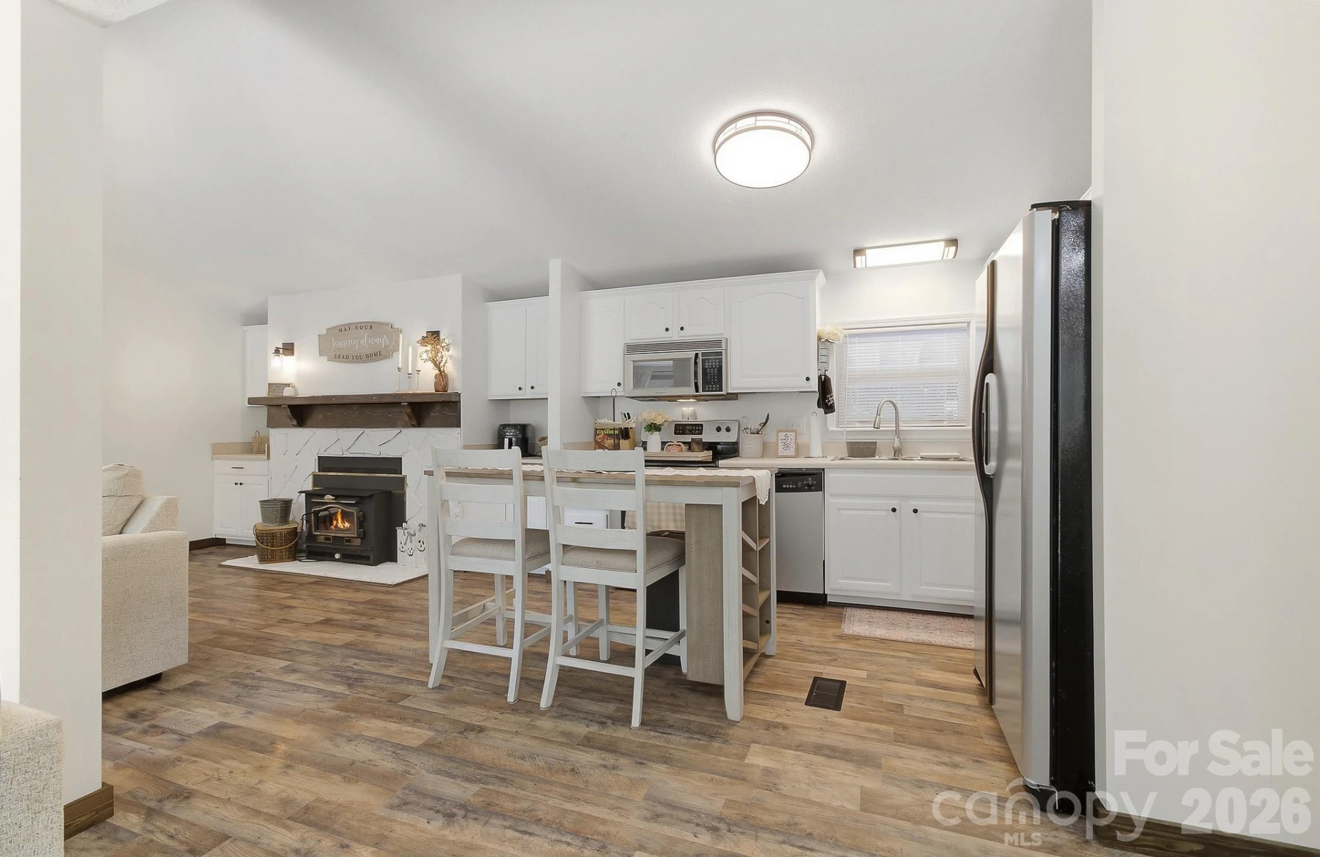 520 Maranatha Way - Photo 8