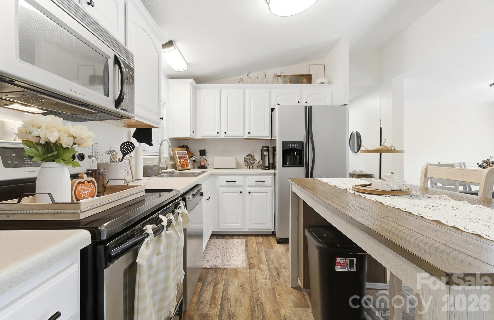 520 Maranatha Way - Photo 11