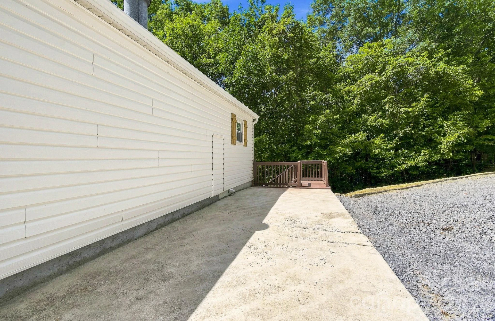 520 Maranatha Way - Photo 36