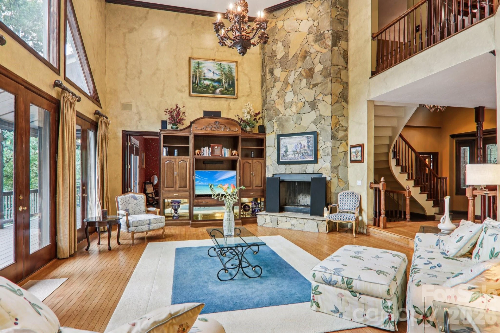 596 W Club Boulevard - Photo 14