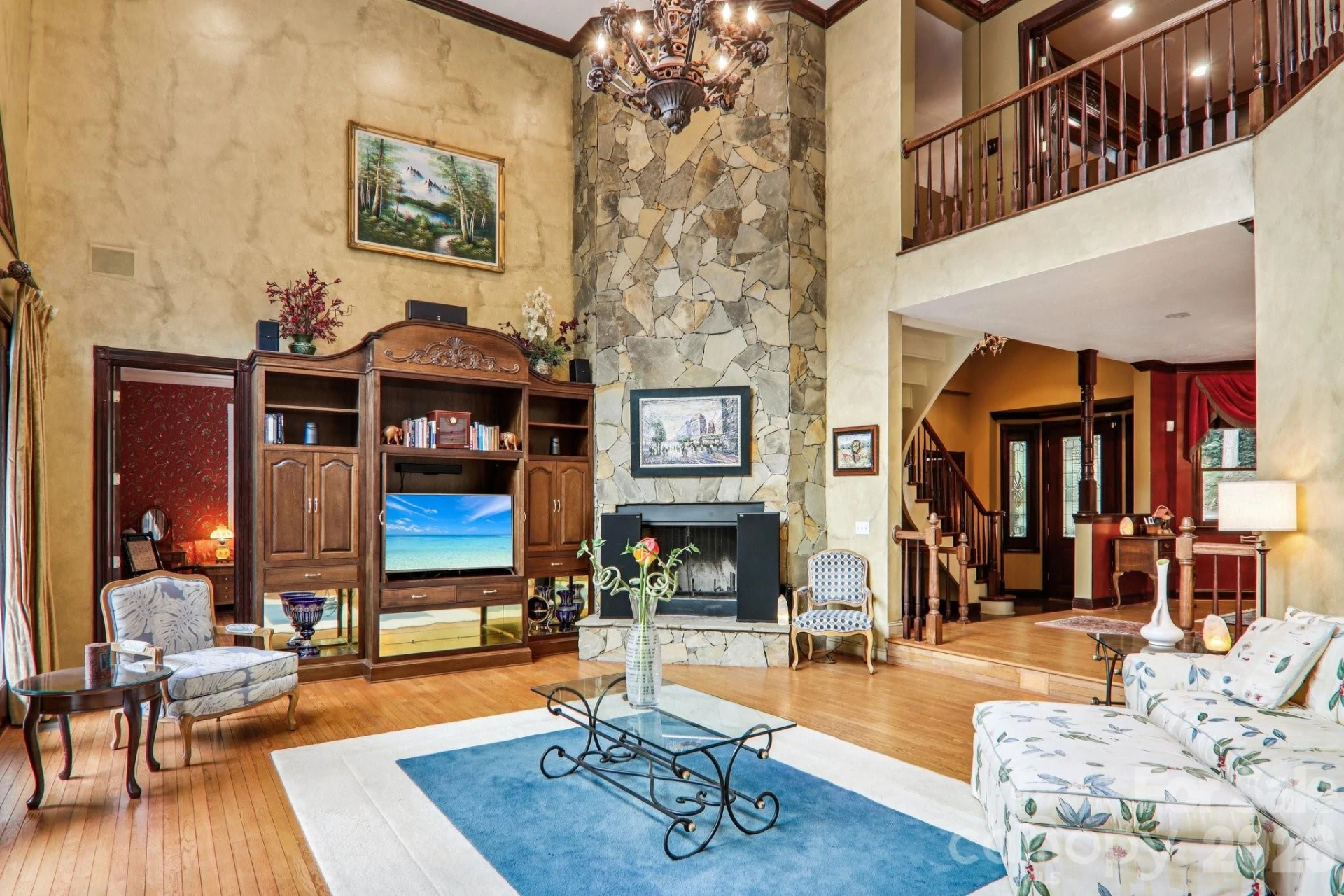 596 W Club Boulevard - Photo 15