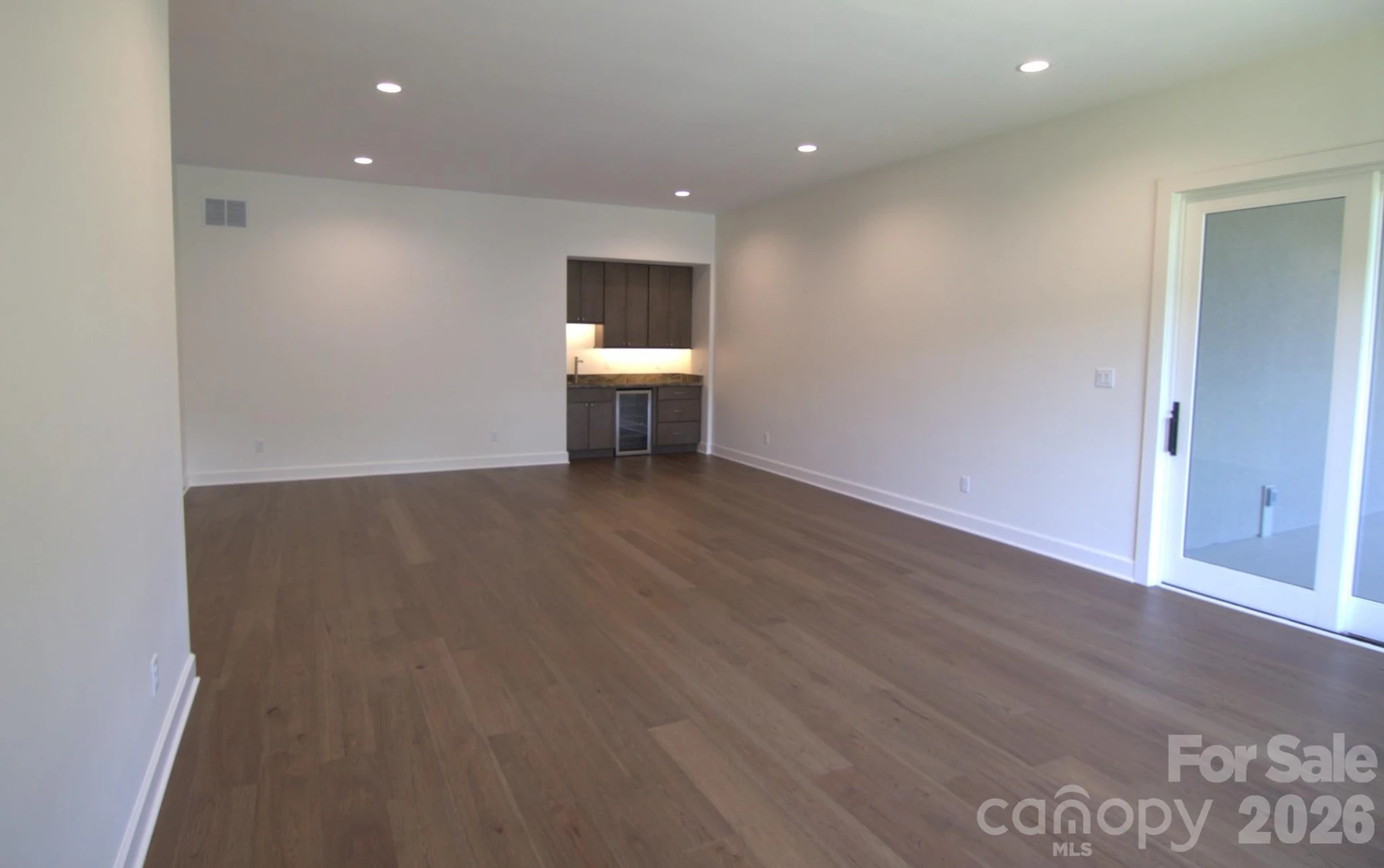 47 Versailles Lane - Photo 27