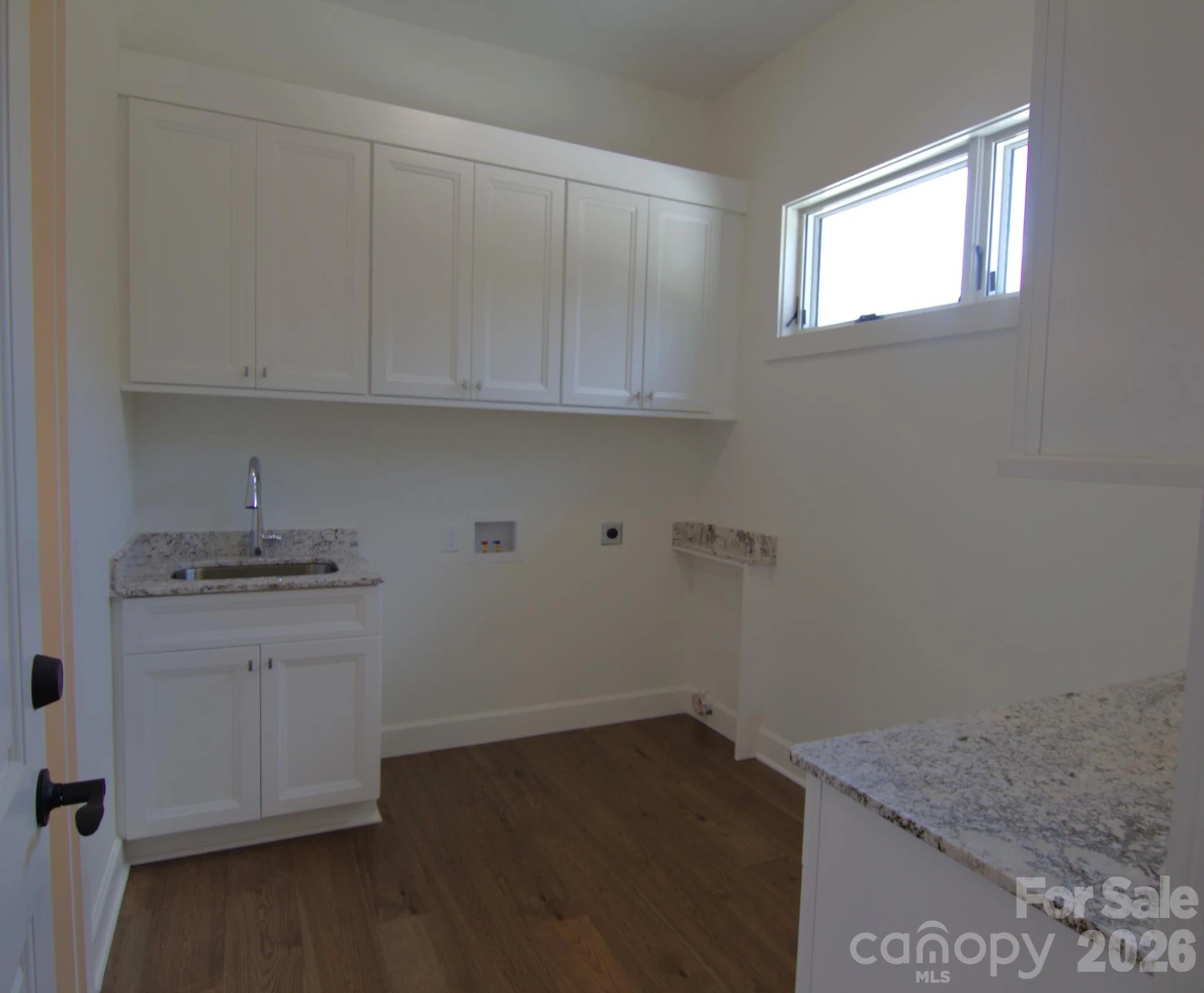 47 Versailles Lane - Photo 36