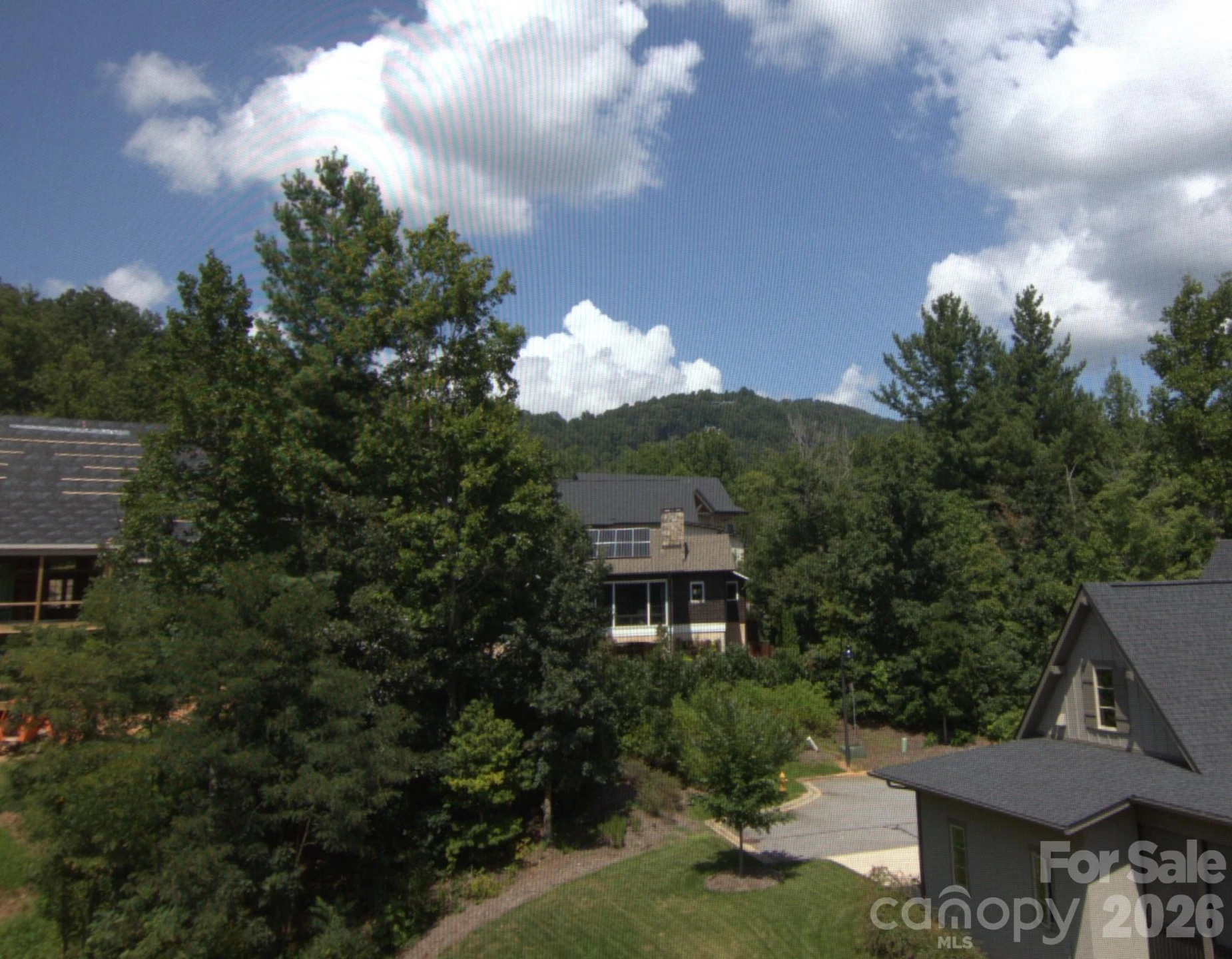 47 Versailles Lane - Photo 39